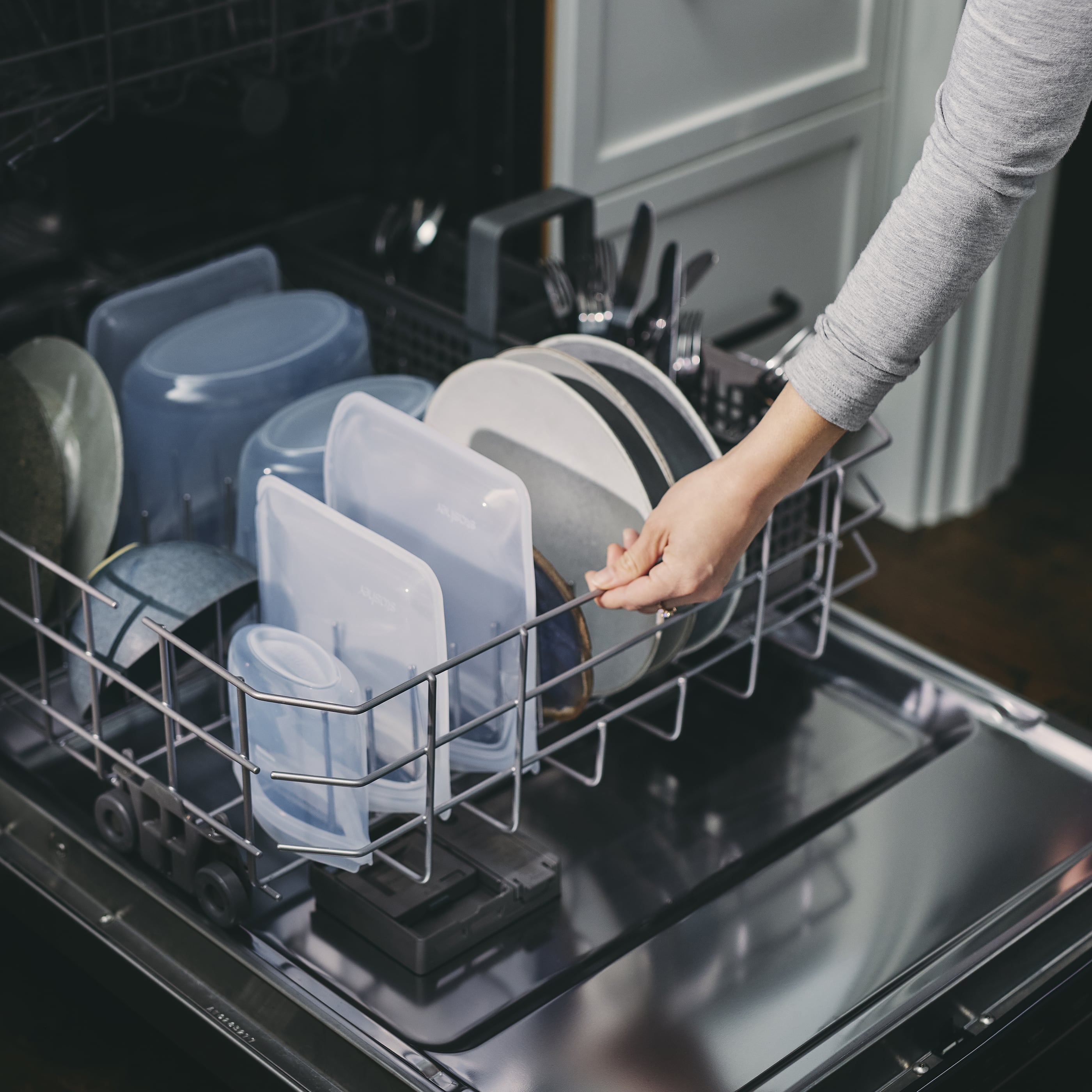 Dishwasher-Safe Reusable Bags: Are Silicone Bags Dishwasher Safe?