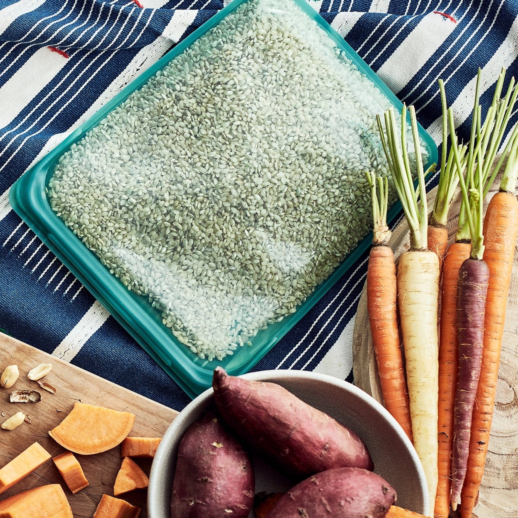 waterfall: Reusable Silicone Stasher Half Gallon Bag