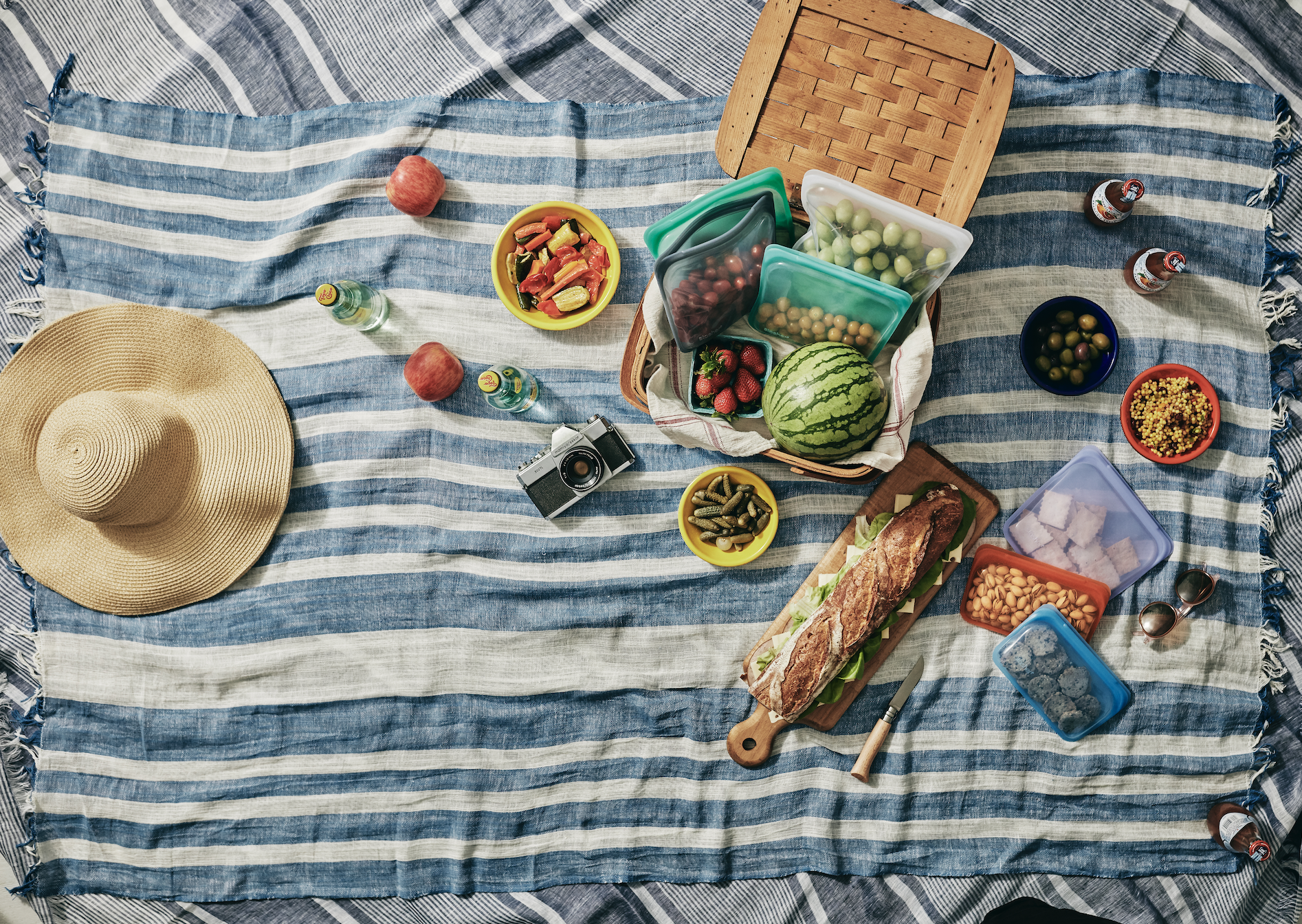 Sustainable beach picnic ideas