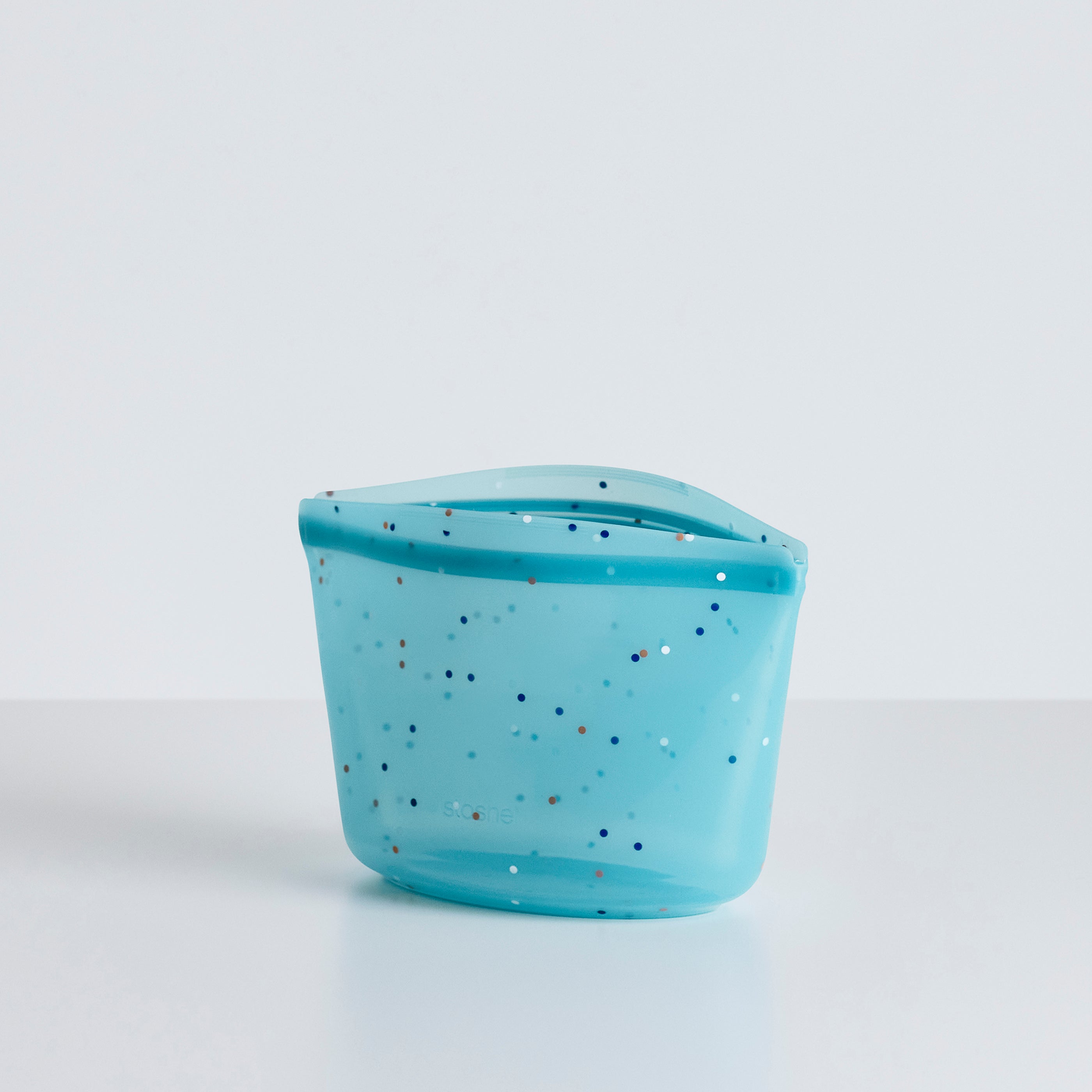 sea spray: stasher reusable silicone bowl