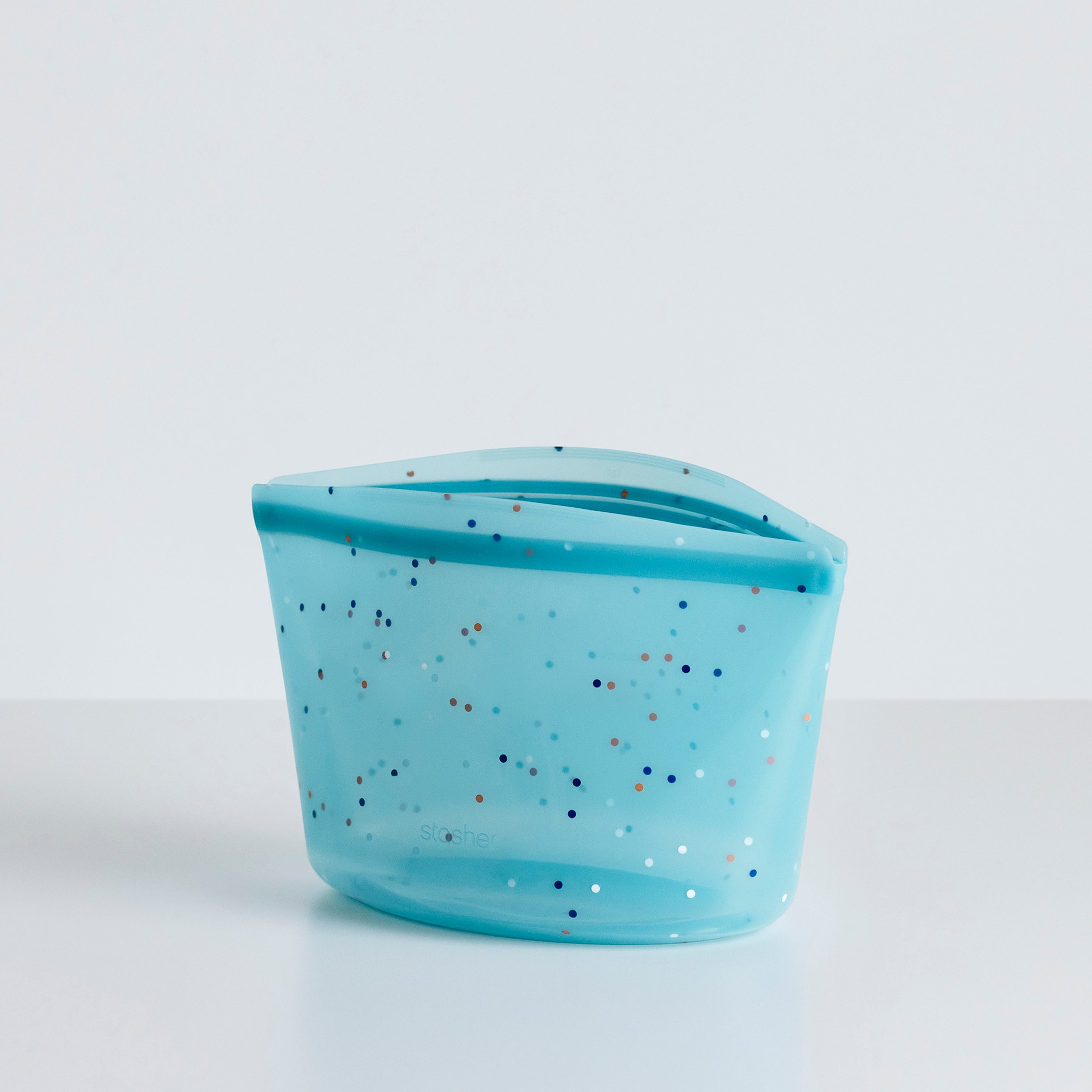 sea spray: stasher reusable silicone bowl