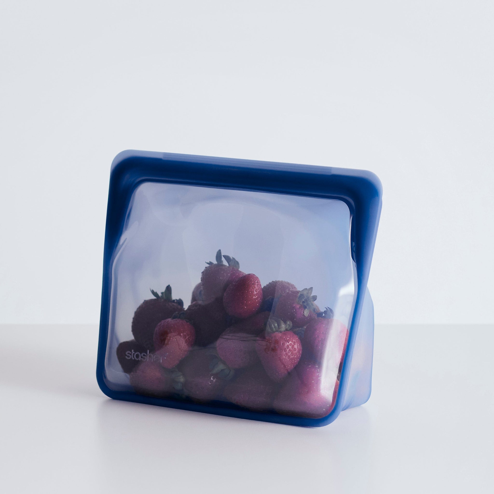 deep ocean: stand-up mid deep ocean hero image