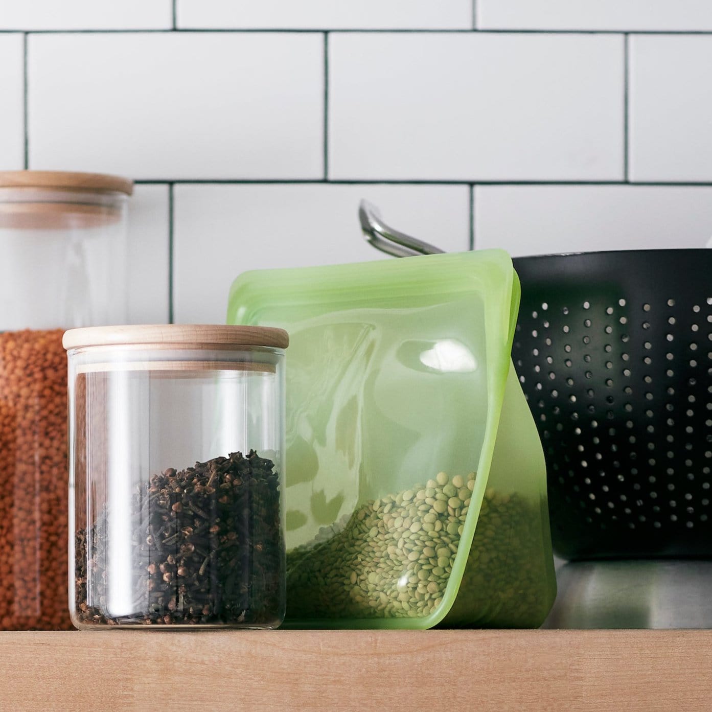 Warehouse Stand-Up Mid Bag