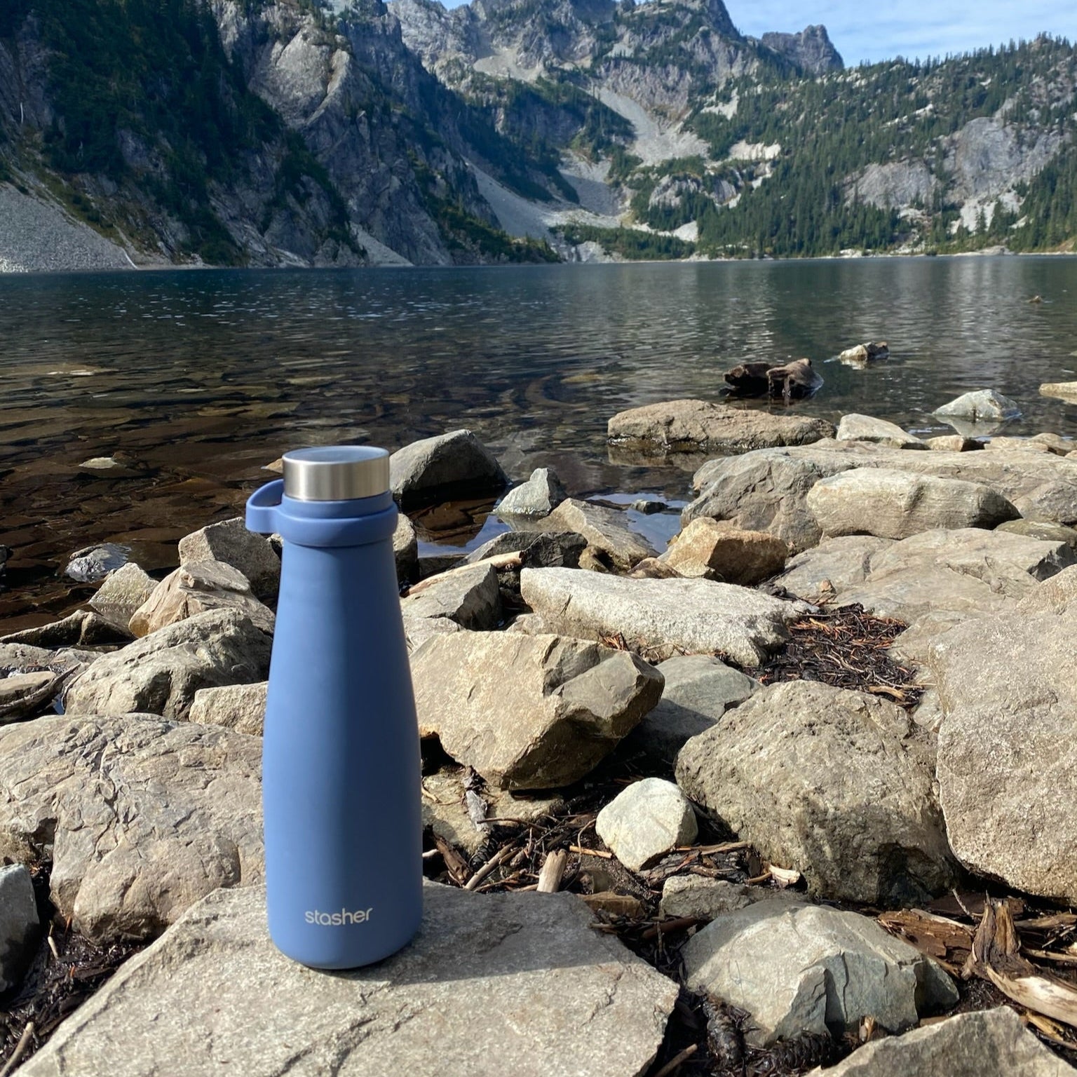 lagoon: stasher water bottle