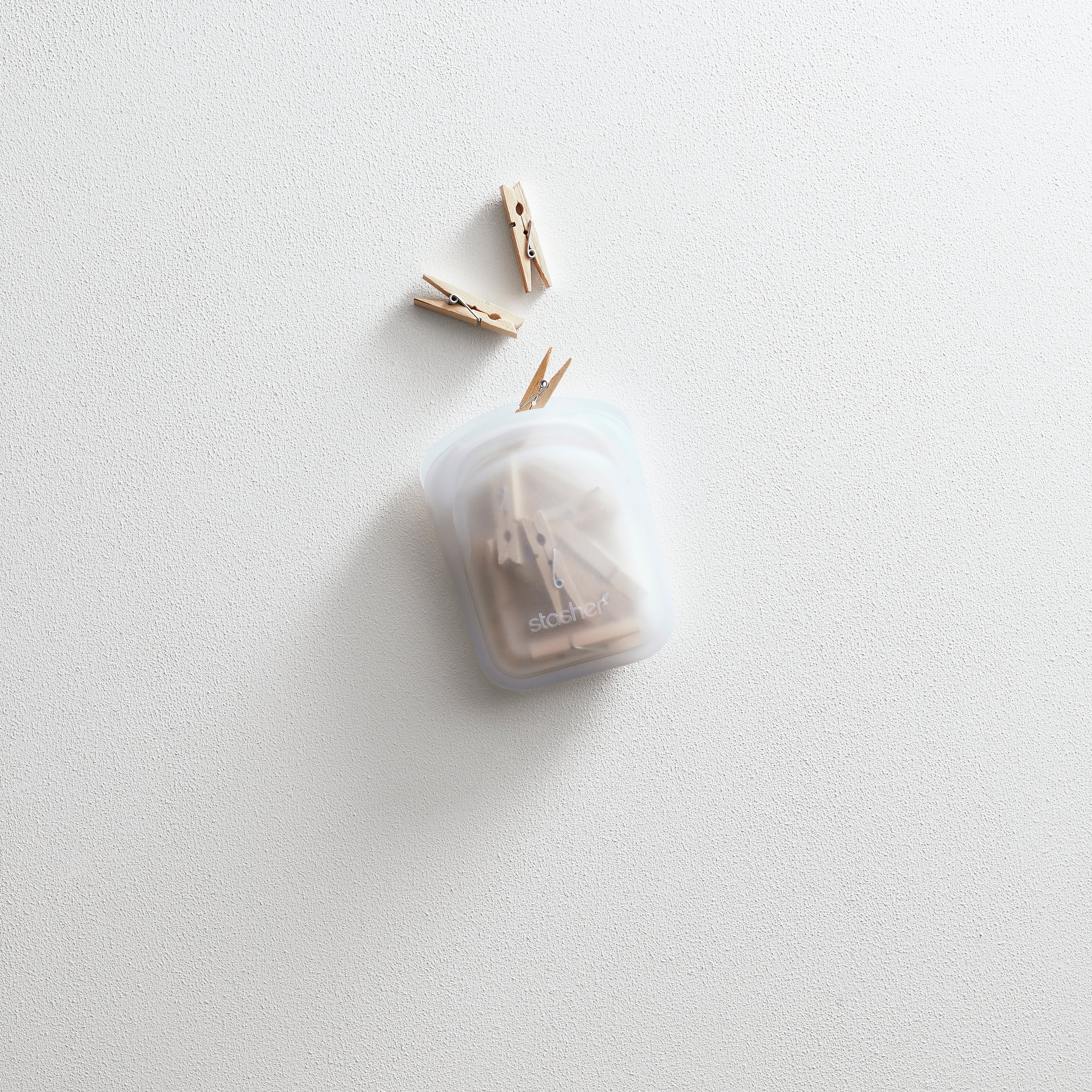 clear: Reusable Silicone Stasher Pocket Bag