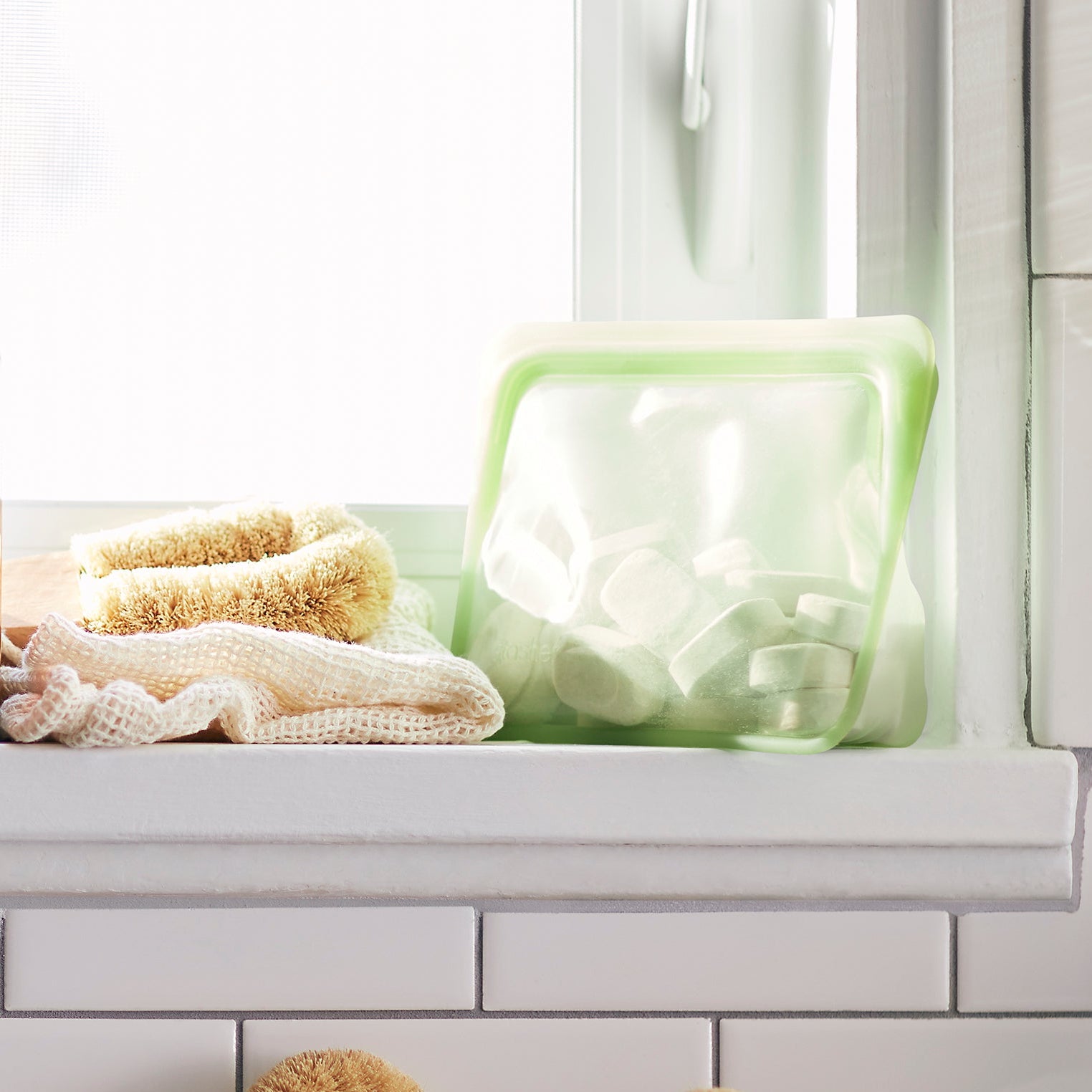 green: Reusable Silicone Stasher Stand Up Mini Bag