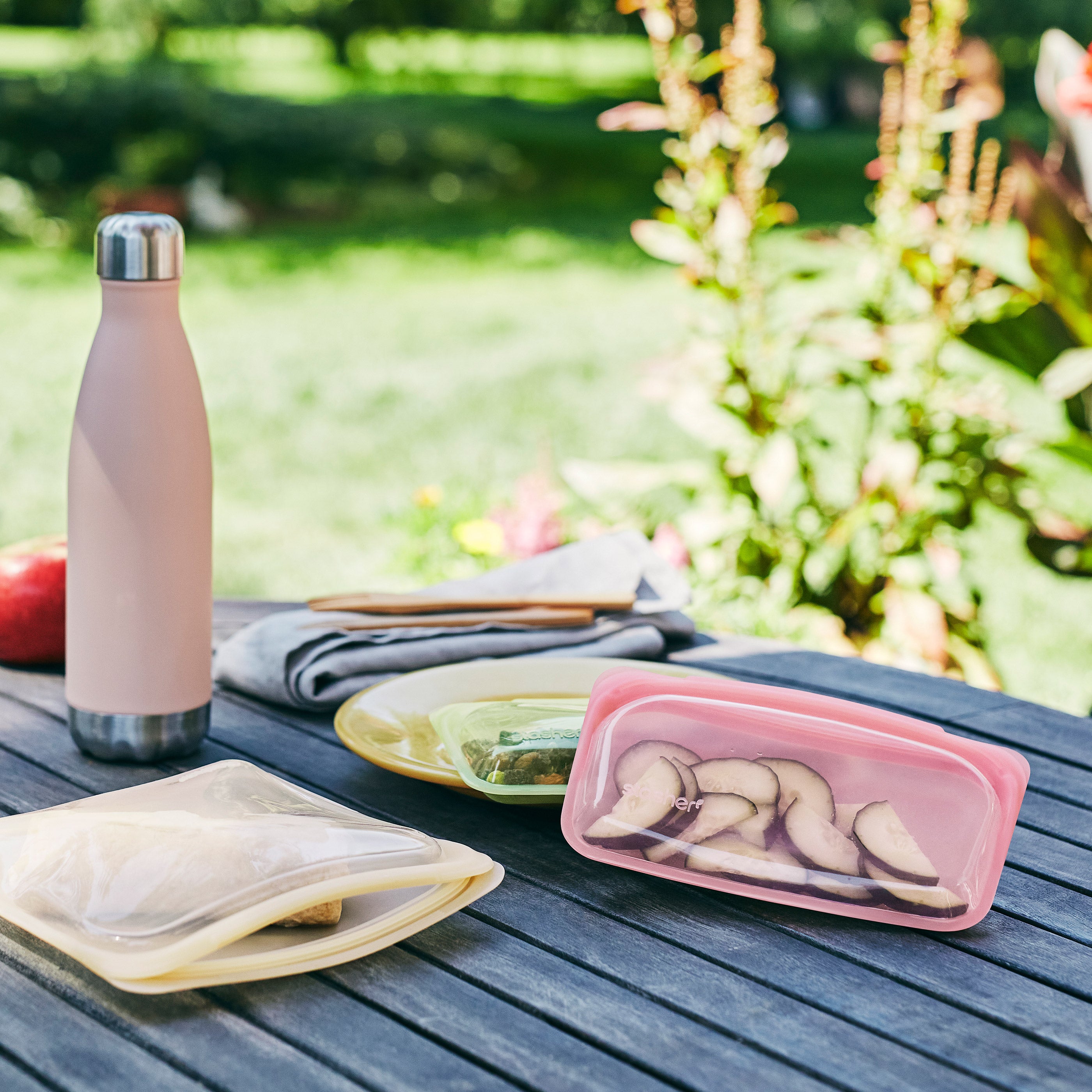 guava: Reusable Silicone Stasher Sandwich Bag